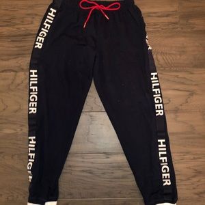 tommy hilfiger joggers